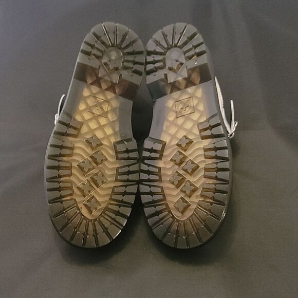 BRAND NEW DR. MARTENS GIRL'S  MJ BEX MARY JANE SHOE (Big Kid) - Picture 12 of 16